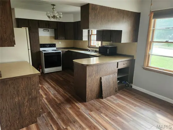 410 S Oak ST, Union, MO 63084