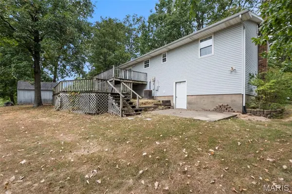 2219 Ridge RD, Jackson, MO 63755