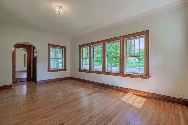 224 S Walnut ST, Itasca, IL 60143