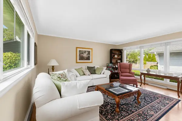 434 Valencia AVE E, Barrington, IL 60010