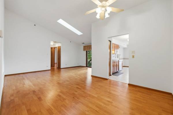 10268 Southwest HWY #3B, Chicago Ridge, IL 60415