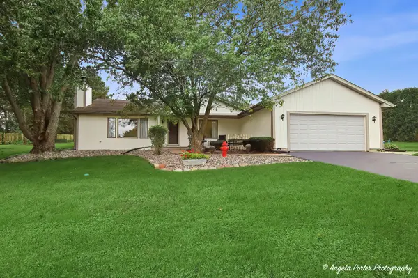 8707 Deer Trail RD, Spring Grove, IL 60081