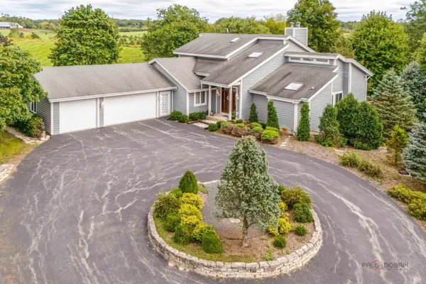 29325 N Callahan RD, Wauconda, IL 60084