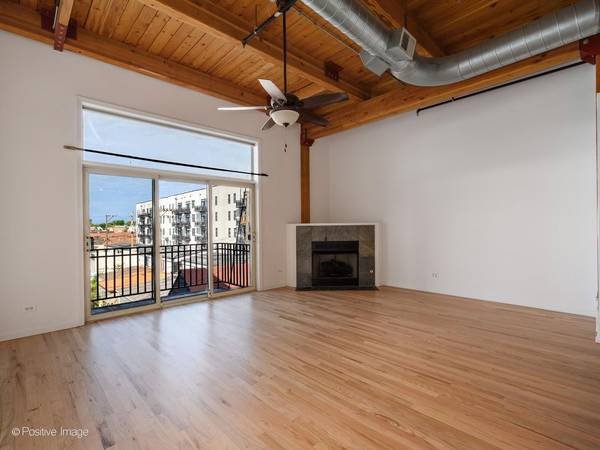 2804 N Oakley AVE #305, Chicago, IL 60618