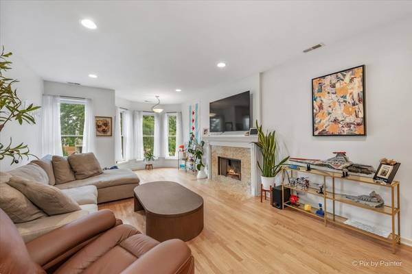 4512 S Greenwood AVE #3, Chicago, IL 60653