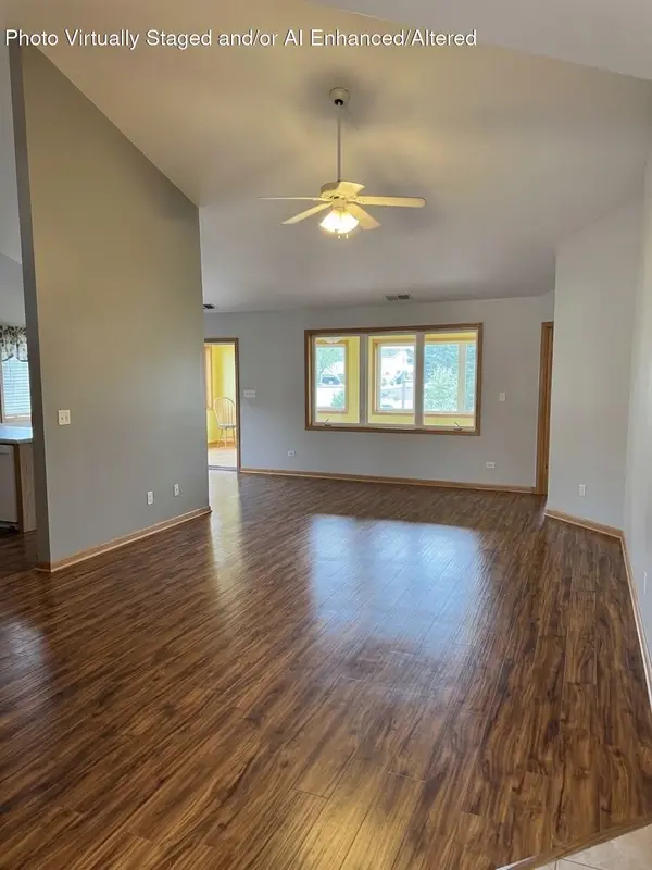 6139 Avocet CIR, Hobart, IN 46342