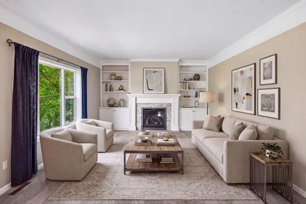 254 Jaspers CIR S, Chaska, MN 55318