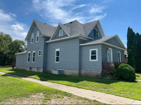 230 11th ST N, Breckenridge, MN 56520