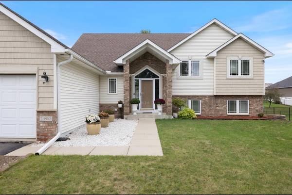 19855 Burlington PATH, Farmington, MN 55024