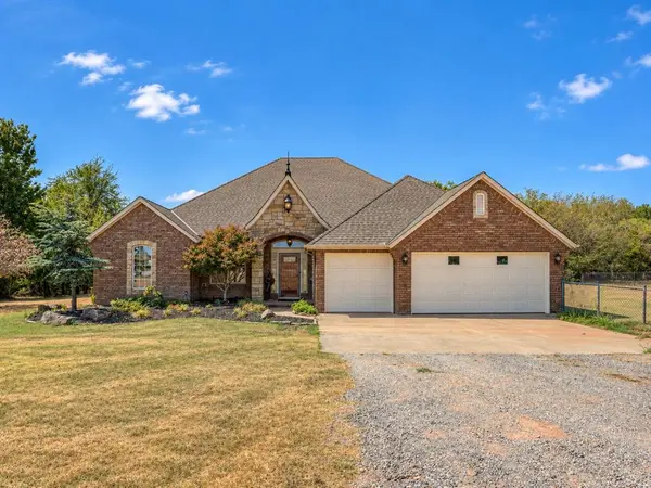 2805 NE Edmond RD, Piedmont, OK 73078