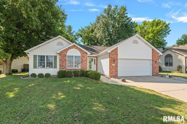 3804 BLUESTEM CT, Springfield, IL 62712