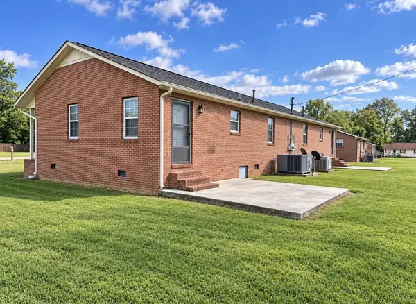 188 Pine Grove Rd, Smithville, TN 37166