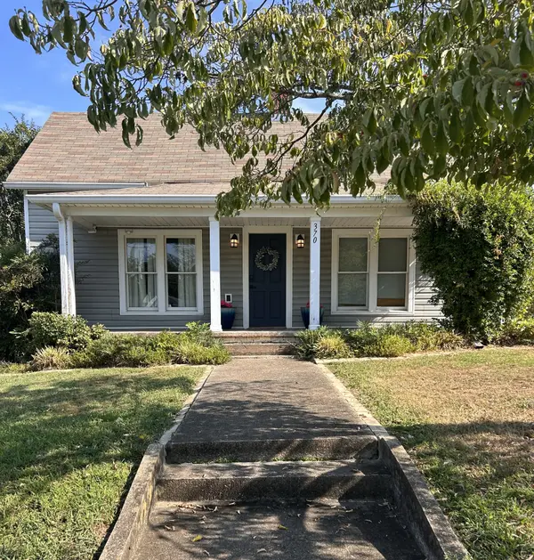 370 15th St #NW, Cleveland, TN 37311