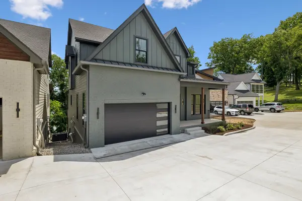 17 Jones Cir, Old Hickory, TN 37138