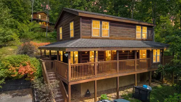 772 Deer Path Lane, Gatlinburg, TN 37738