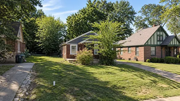 975 STONEWALL ST, Memphis, TN 38107