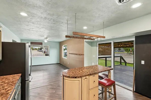 13302 E Broadway Ave, Spokane Valley, WA 99216