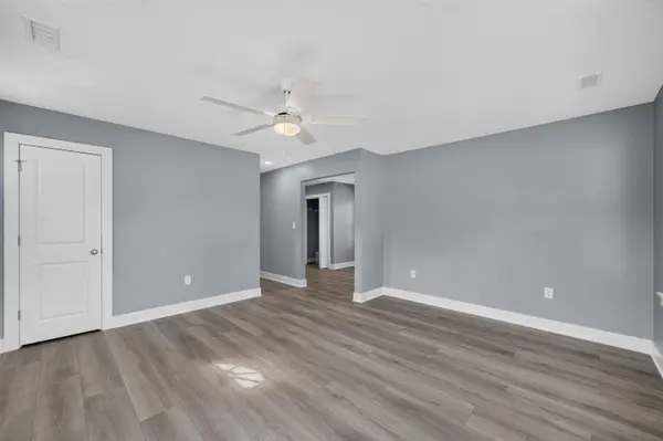 6415 N West Park View St, Park City, KS 67219