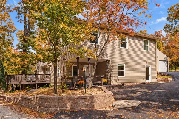 58 Kings Cove LN, Reeds Spring, MO 65737