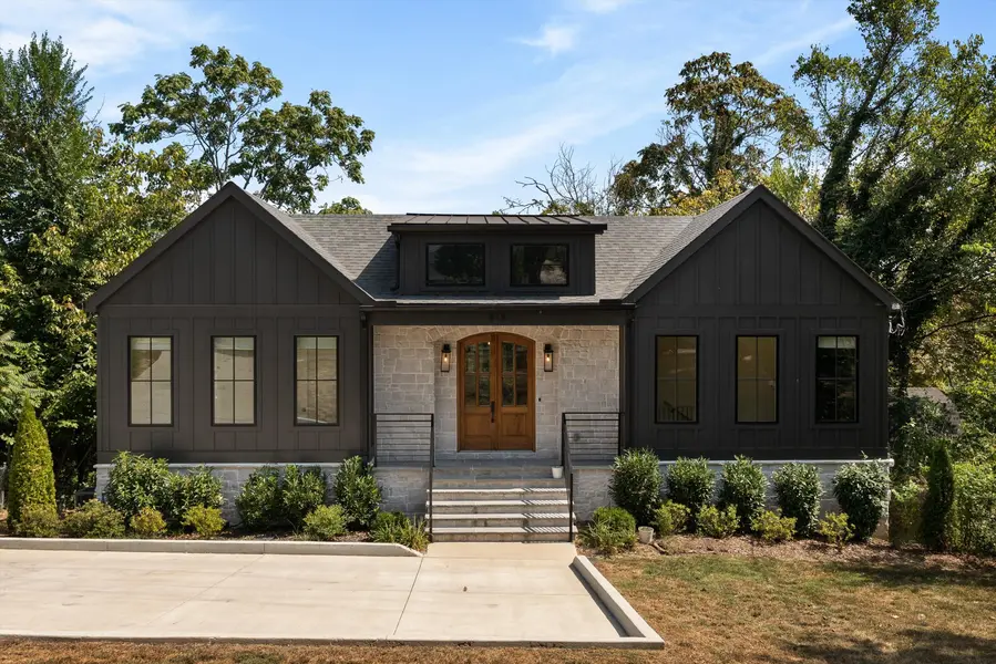 513 S 14th St, Nashville, TN 37206