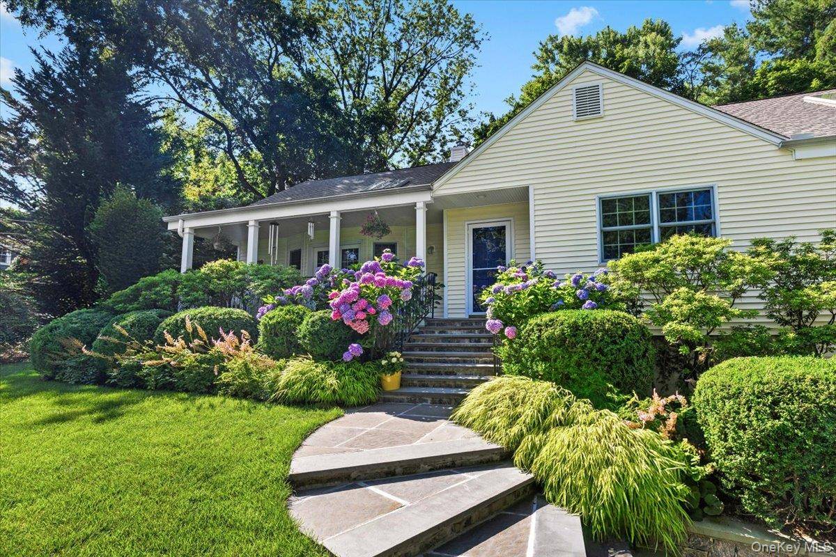 165 High ST, Hastings-on-hudson, NY 10706