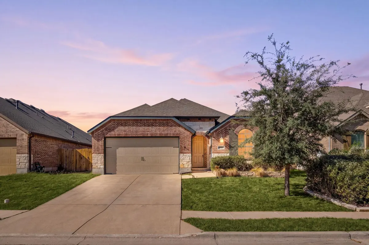 130 Starboard LN, Kyle, TX 78640