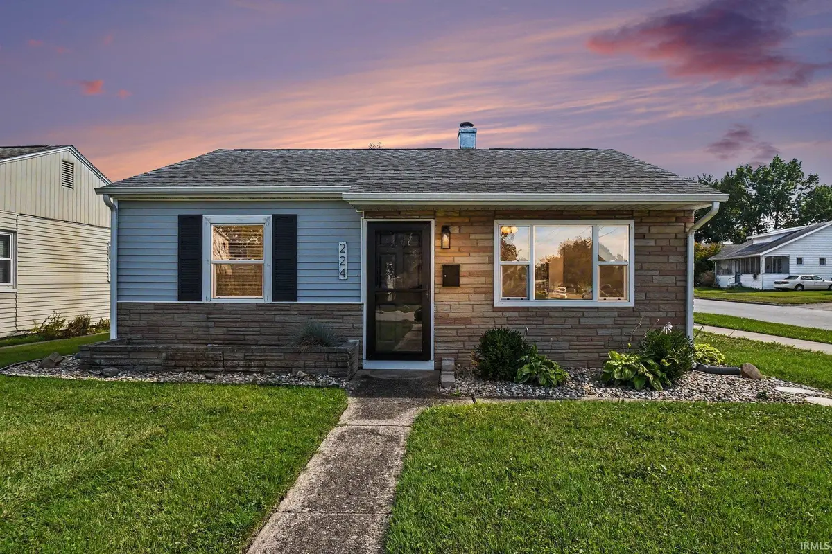 224 Roosevelt AVE, Mishawaka, IN 46544-3350