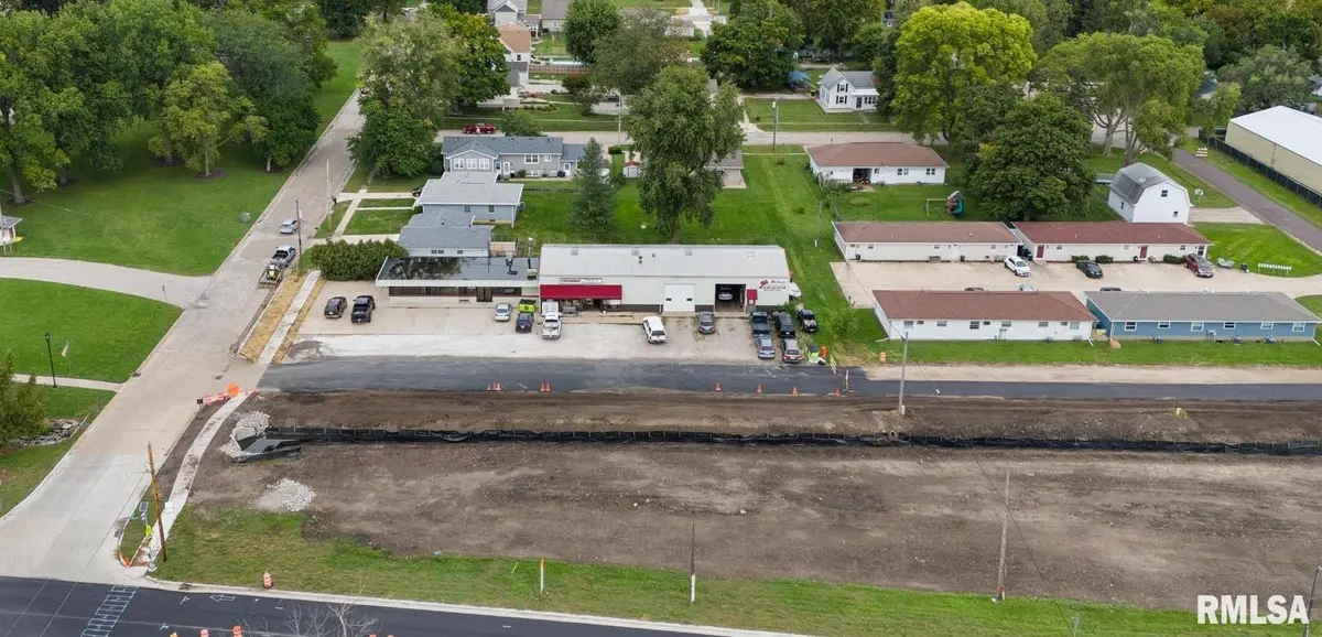 104 N HARRIS ST, Tremont, IL 61568