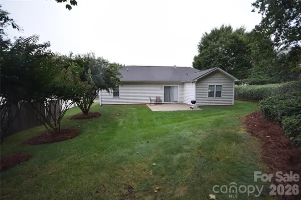 3703 Sipes LN #, Charlotte, NC 28269