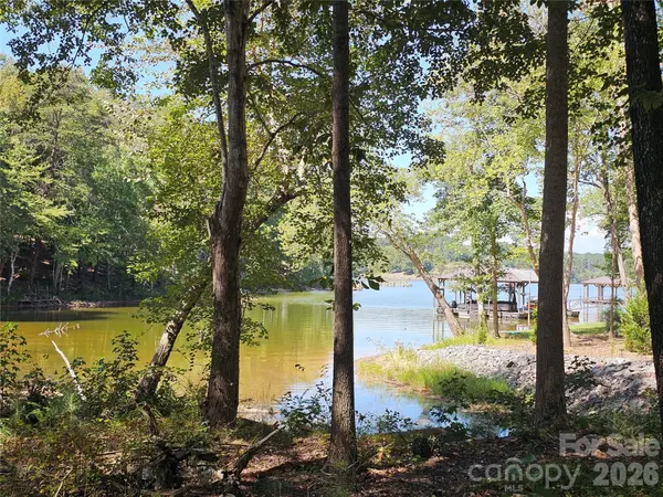 2071 Ellingwood PT #122, Connelly Springs, NC 28612