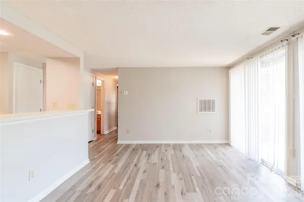 1624 Arlyn CIR #D, Charlotte, NC 28213