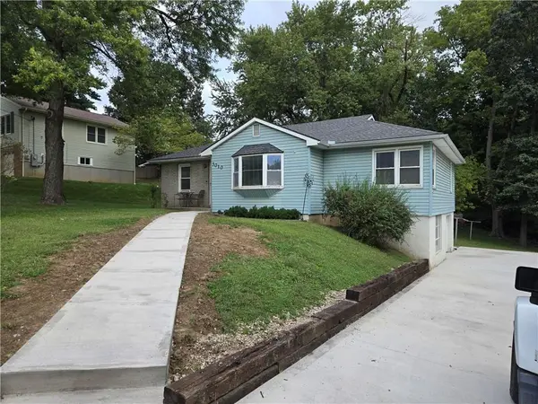 3010 Cates ST, Kansas City, MO 64117