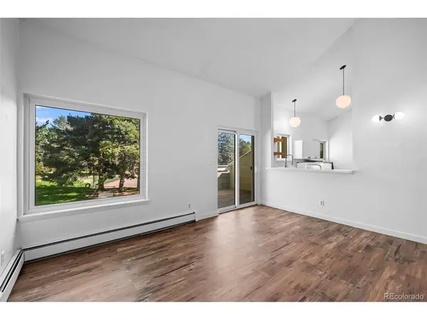 7977 Countryside #107, Niwot, CO 80503