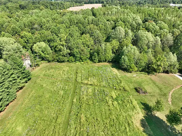 State Road 164 ***, Jasper, IN 47546