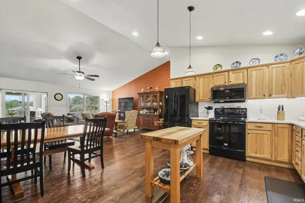 60900 County Road 19 ***, Goshen, IN 46528