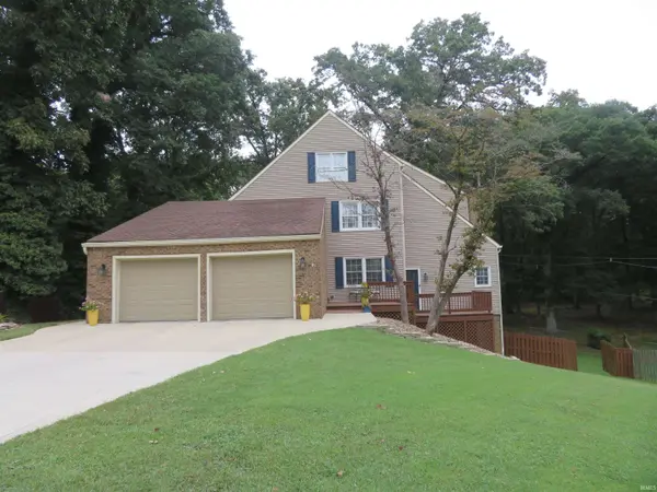 5011 E Timberwood DR, Newburgh, IN 47630