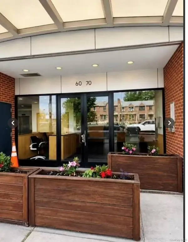 60-70 WOODHAVEN BLVD #3D, Elmhurst, NY 11373