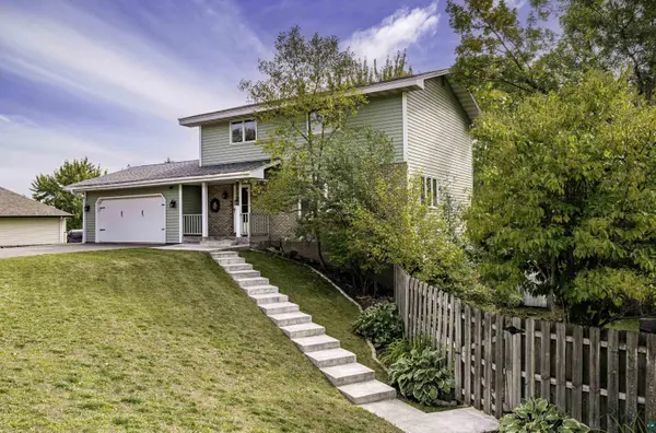 2524 Providence Rd, Duluth, MN 55811