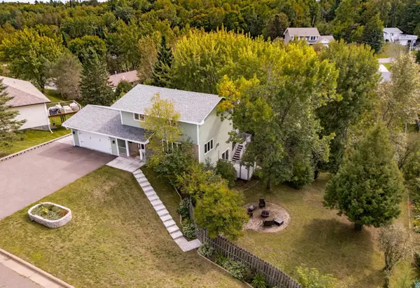 2524 Providence Rd, Duluth, MN 55811