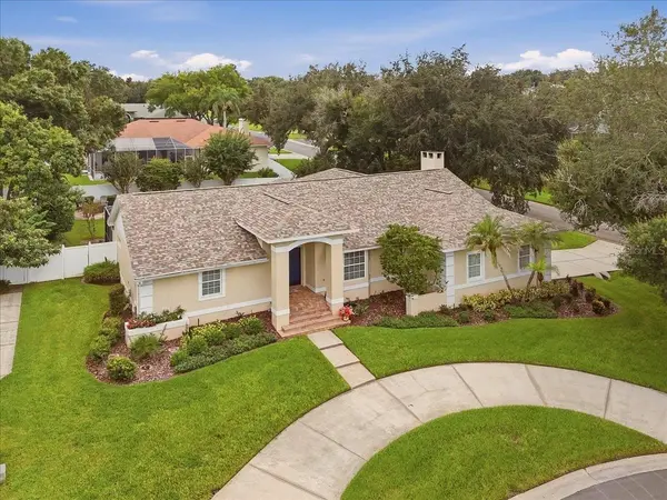 2084 HIGH VISTA DR, Lakeland, FL 33813