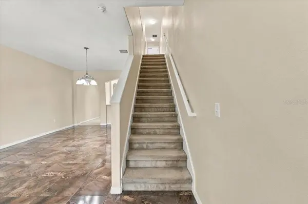 4189 WINDING VINE DR, Lakeland, FL 33812