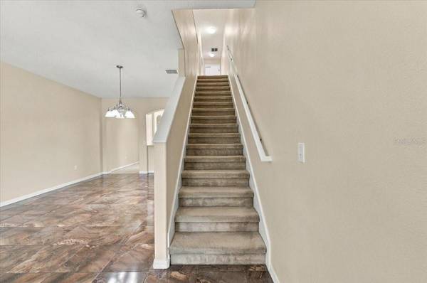 4189 WINDING VINE DR, Lakeland, FL 33812