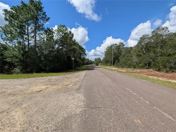 8511 N BOONE WAY, Citrus Springs, FL 34433