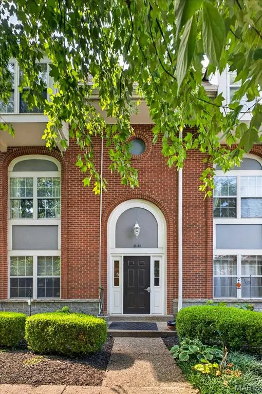 4225 W Pine BLVD #23, St Louis, MO 63108