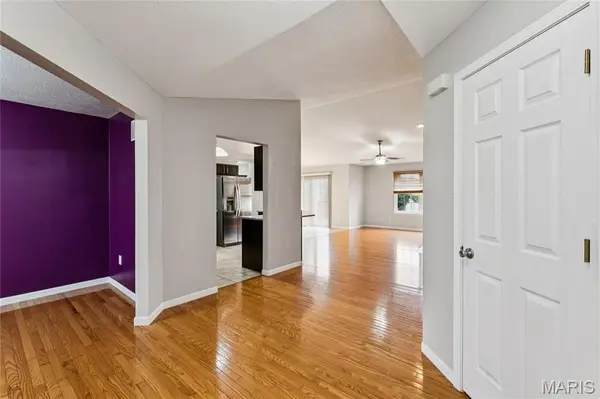 6700 Crossington LN, Maryville, IL 62062