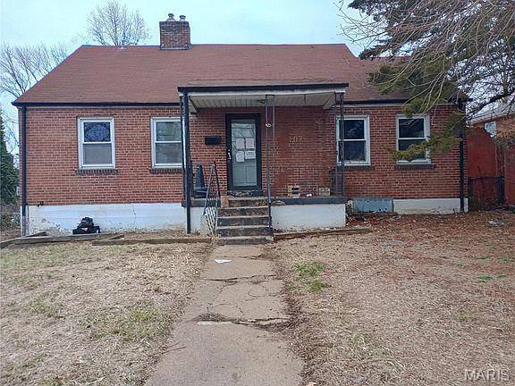 107 Woodstock RD, Ferguson, MO 63135