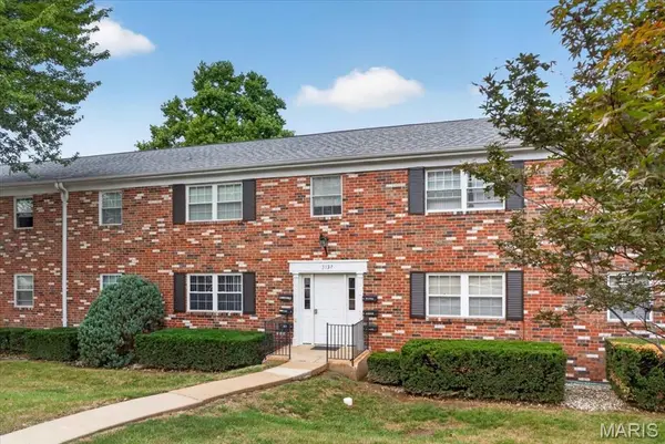 3137 Roger Williams DR #C, Bridgeton, MO 63044