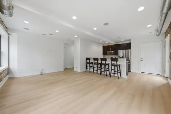 4434 N Damen AVE #3E, Chicago, IL 60625