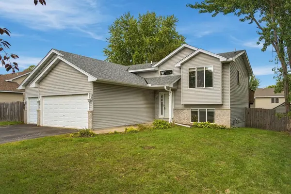 506 Birch ST SW, Isanti, MN 55040