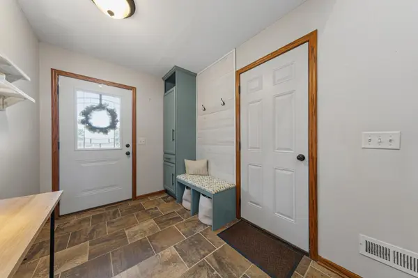 104 Kingsmill CT, Mankato, MN 56001